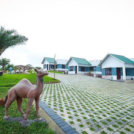 Kananam Retrteat Hotel Todupulai Exterior foto